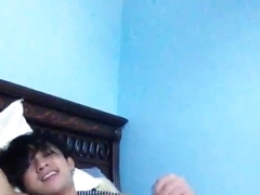 happy filipino jo on bed (37'')